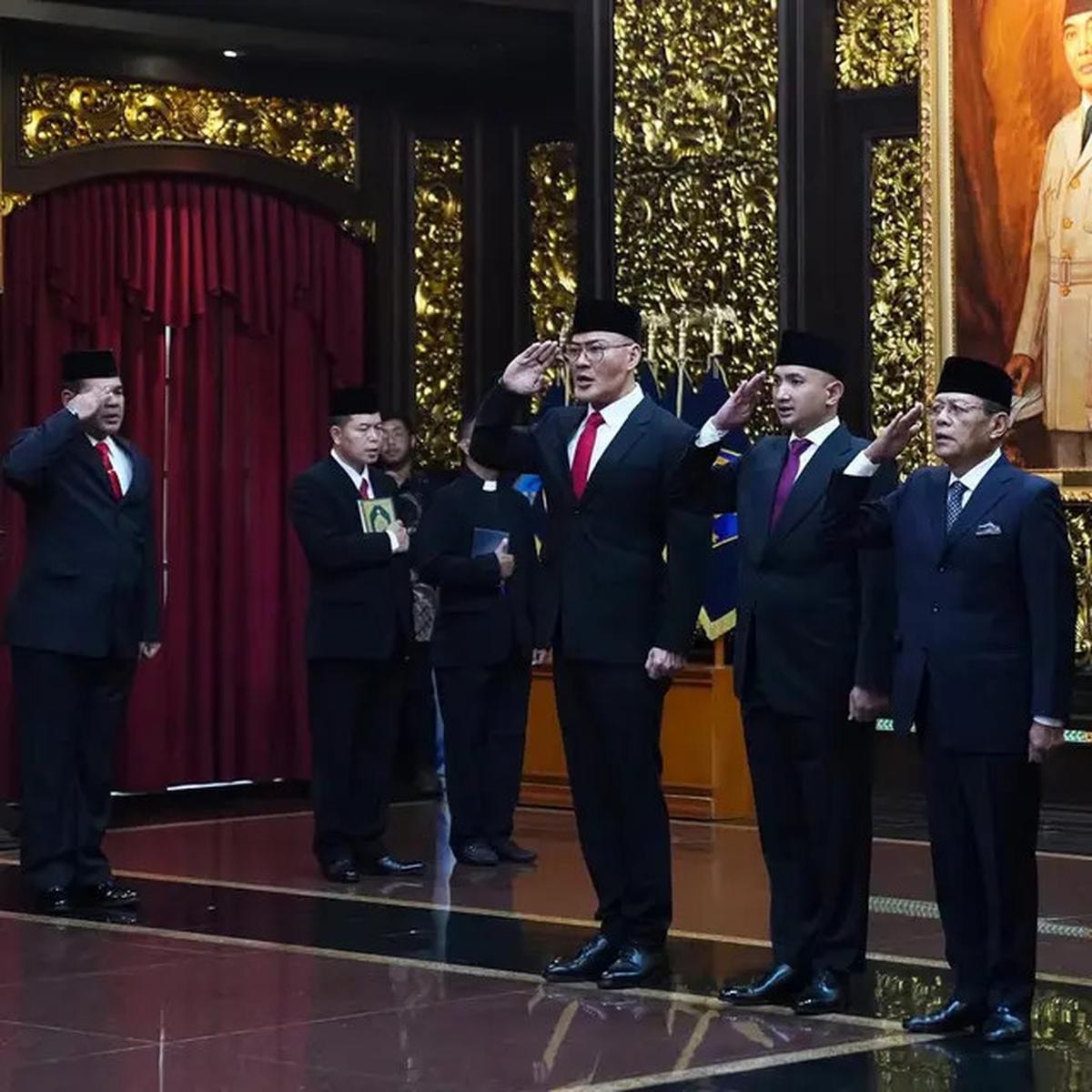Deddy Corbuzier jadi Staf Khusus Menhan, Intip Gajinya