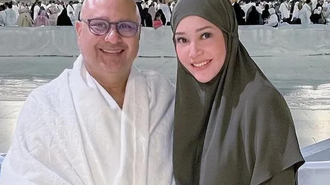 Anniversary Pernikahan ke-5, Maia Estianty Tulis Pesan Manis untuk Irwan Mussry di Tanah Suci 'Terimakasih Selalu Menjadikan Aku Ratumu