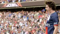Tottenham Incar Pemain Muda PSG