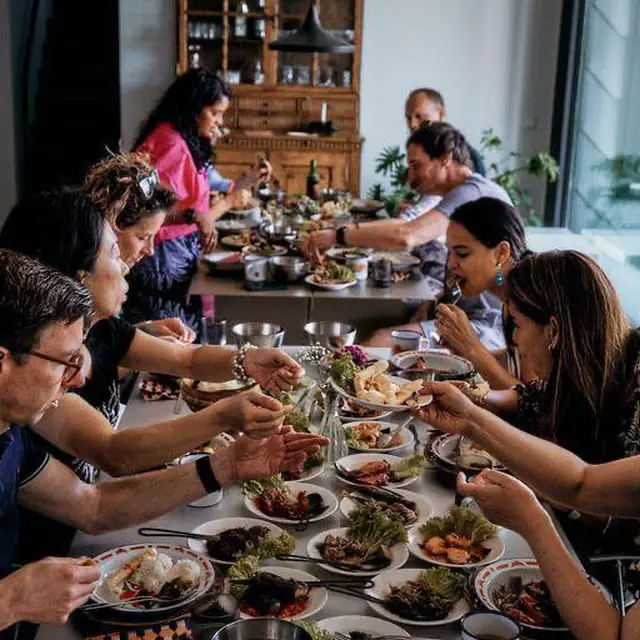 JualanKu catering masakan Indonesia populer di Belanda