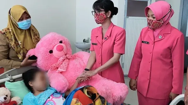 Jadi Ketua Bhayangkari, Ini 7 Momen Uut Permatasari Saat Jalani Tugasnya