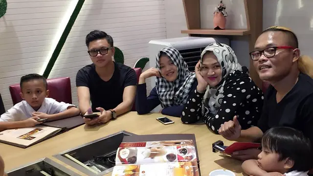 [Bintang] Sule dan Lina