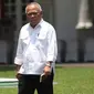 Menteri PUPR 2014-2019 Basuki Hadimuljono tiba di Kompleks Istana Kepresidenan di Jakarta, Selasa (22/10/2019). Basuki Hadimuljono akan kembali menjabat sebagai Menteri Pekerjaan Umum dan Perumahan Rakyat (PUPR) dalam kabinet Jokowi jilid II. (Liputan6.com/Angga Yuniar)