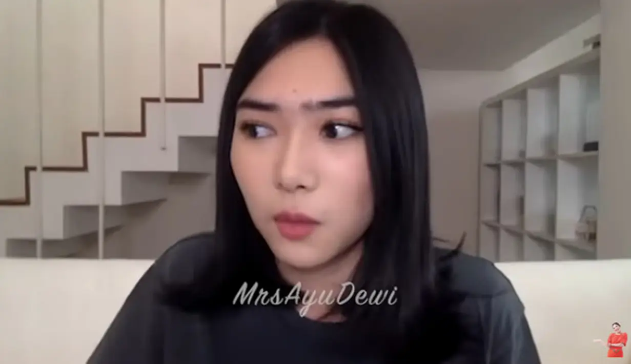 Isyana Sarasvati (Youtube/ MrsAyuDewi)