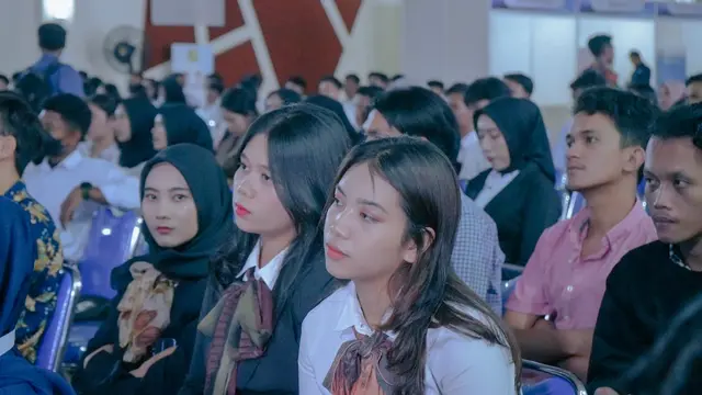 Pencari Kerja.