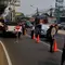 Kebakaran Pabrik Bingkai Buat Lalu Lintas Duren Sawit Macet