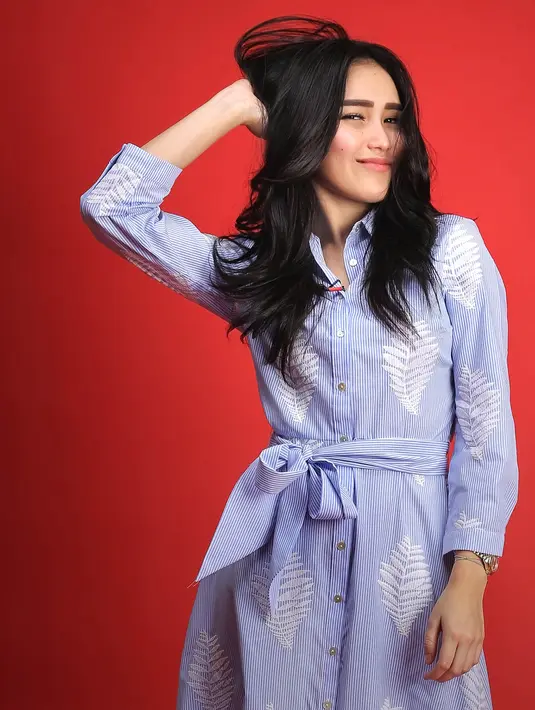 Sebagai orang baru dalam dunia layar lebar, Ayu mengaku banyak belajar dari lawan mainnya, Boy WIlliam. Selain itu juga belajar dengan Norman saat proses reading. (Bambang E Ros/Bintang.com)