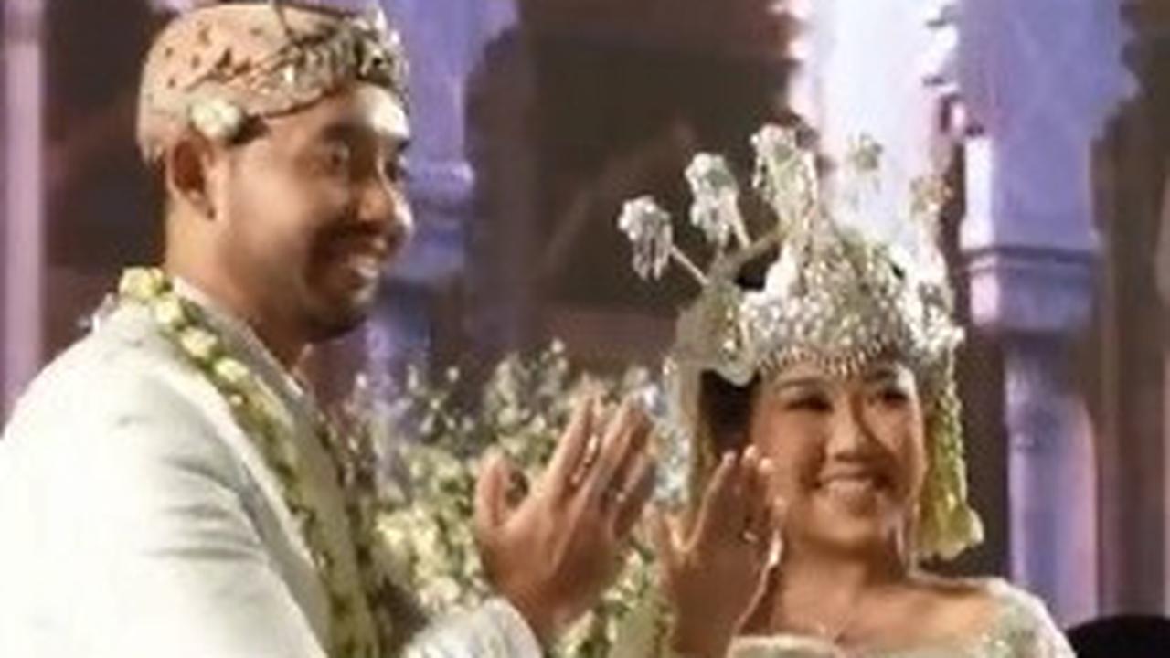 Pernikahan Kiky Saputri dan M Khairi. (Foto: Instagram/ayutingting92)