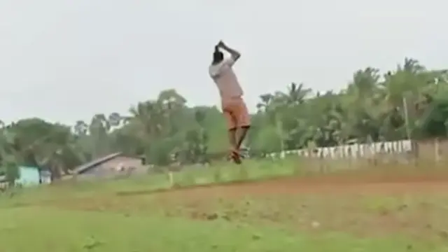 Niatnya Main Layangan, Pria Ini Malah Ikut Terbawa Terbang