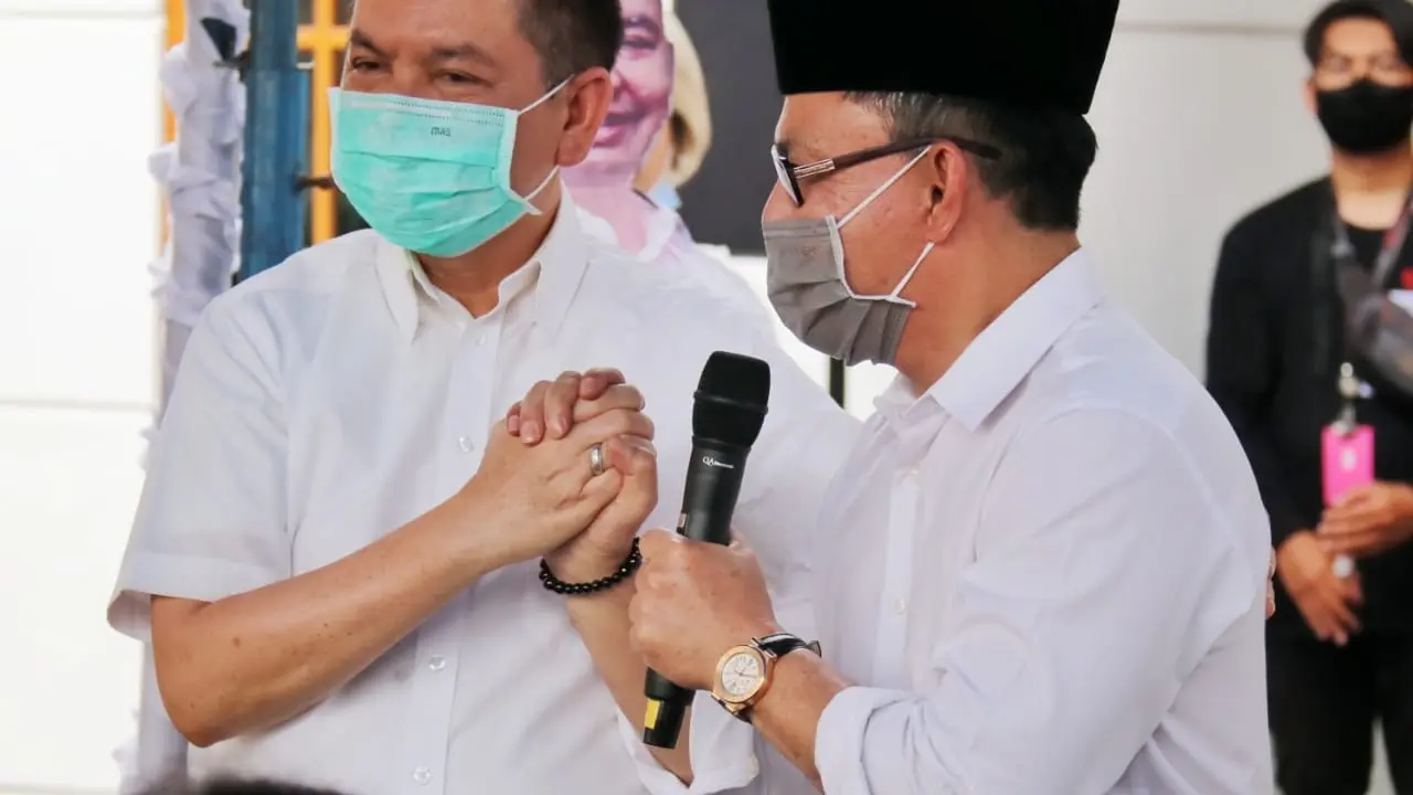 Calon Gubernur dan Calon Wakil Gubernur nomor 1, Ben Bahat dan Ujang Iskandar
