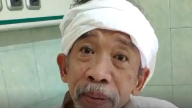 Potret terbaru pelawak Nurul Qomar yang didiagnosa mengidap kanker usus stadium 4 c (https://www.instagram.com/p/CUW2X5RBW_b/)