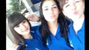 Sabina Altynbekova memposting foto selfinya dengan teman-temannya. (Rabu) (23/7/14)  (Instagram @altynbekova_11)