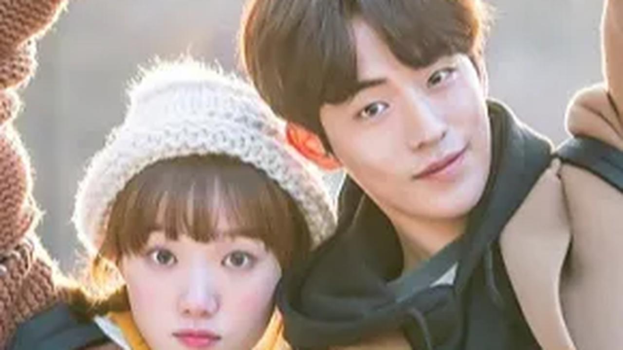 4. WEIGHTLIFTING FAIRY KIM BOK JOO (2016): Kisah Romantis Atlet Wanita dan Pria