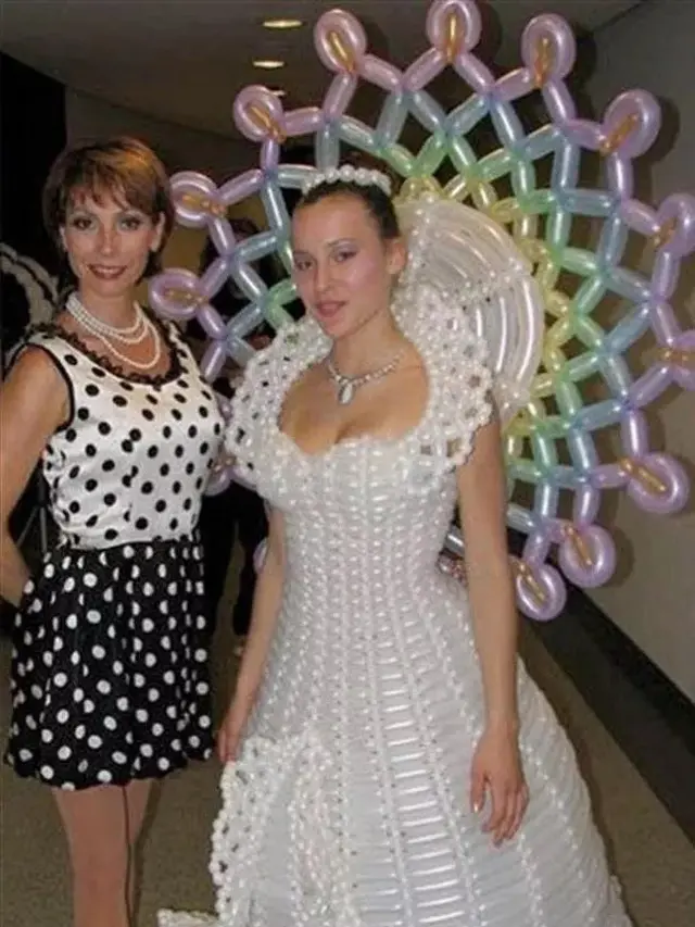 [Bintang] Gaun Pengantin