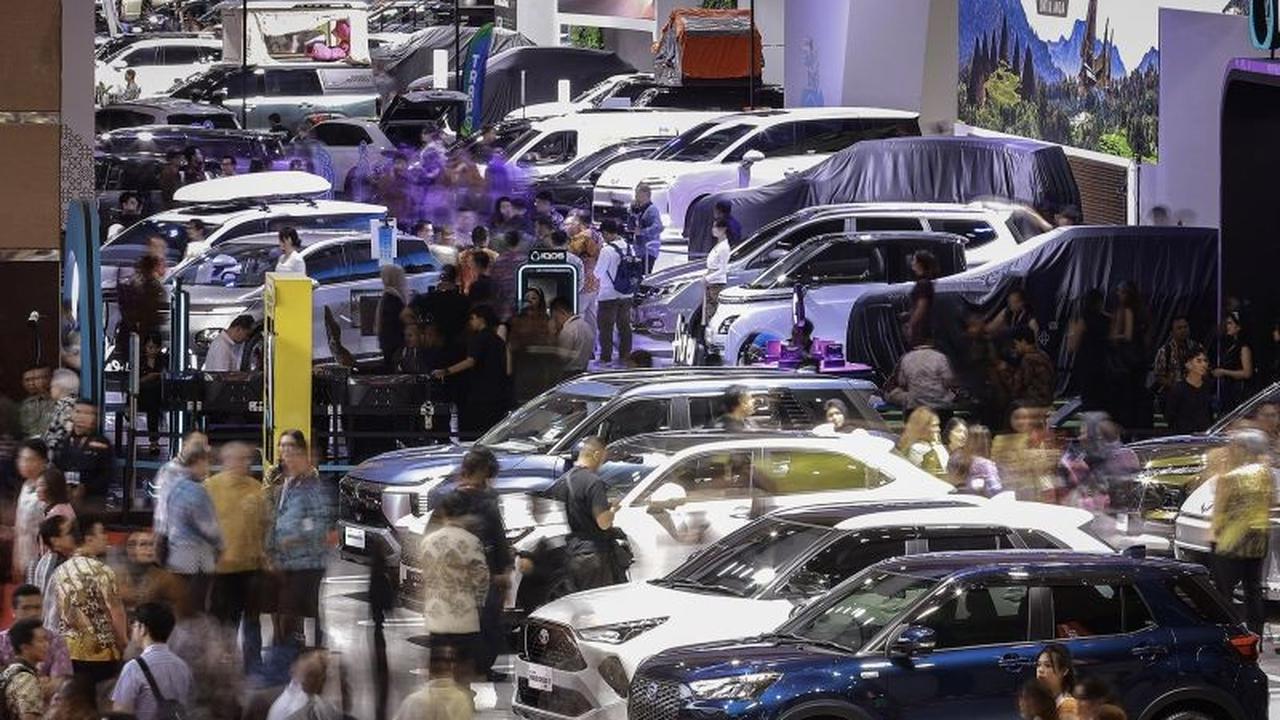 Dampak Ekonomi IIMS 2026: Wakil Ketua DPRD DKI Soroti Kontribusi Positif pada Industri Otomotif dan UMKM