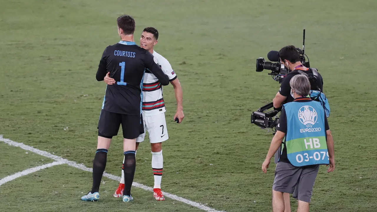 Thibaut Courtois - Cristiano Ronaldo - Euro 2020