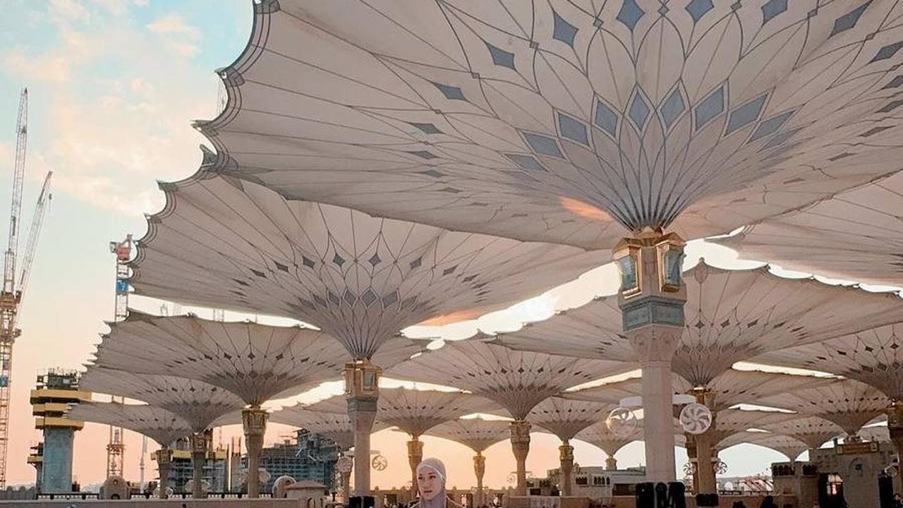 OOTD BCL Selama di Masjid Nabawi