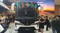 Mitsubishi Fuso Pamerkan Canter Extra Long Bus di GIIAS 2026