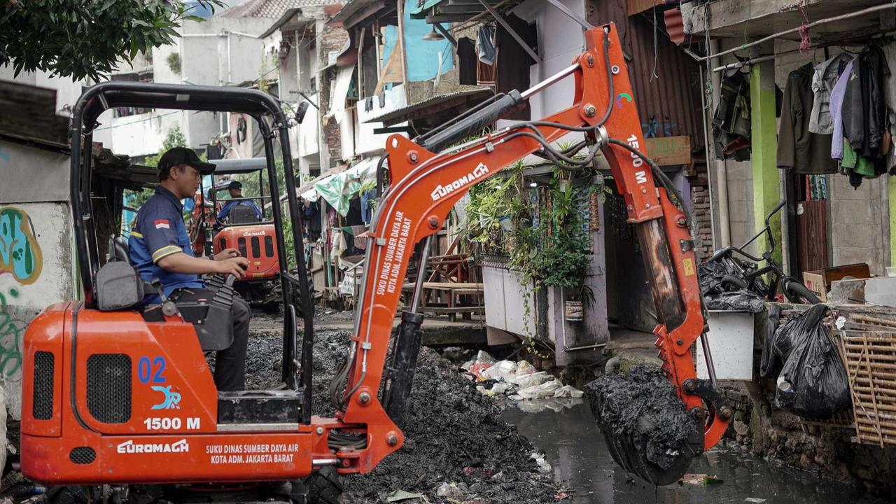 Pengerukan Kali Krukut