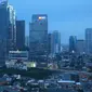 Pemandangan gedung-gedung bertingkat di Ibukota Jakarta, Sabtu (14/1). Hal tersebut tercermin dari perbaikan harga komoditas di pasar global. (Liputan6.com/Immanuel Antonius)