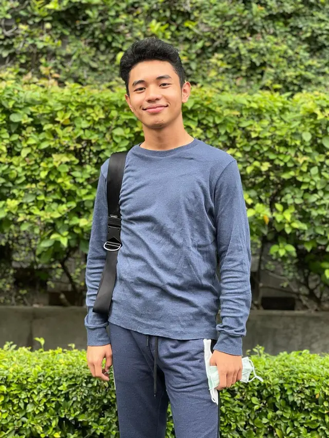 6 Potret Transformasi YouTuber Fiki Naki yang Kini Jadi Idola