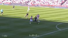 Berita video tendangan keras Roberto Firmino buat Liverpool menang atas Stoke City. This video presented by BallBall.