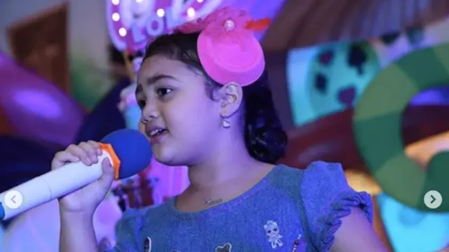 Putri Krisdayanti, Amora.