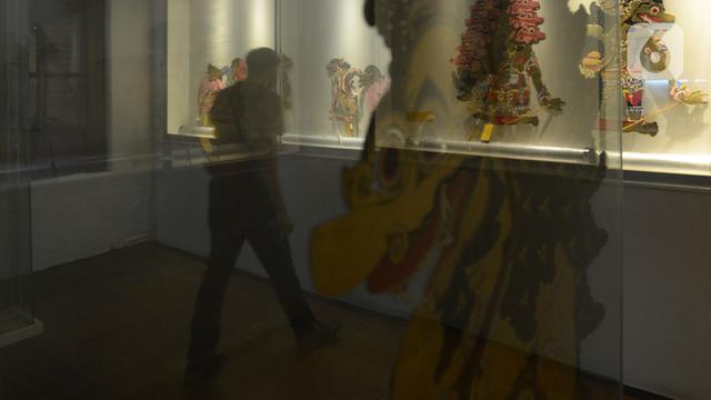 FOTO: Kembali Dibuka, Museum Wayang Terapkan Protokol Kesehatan