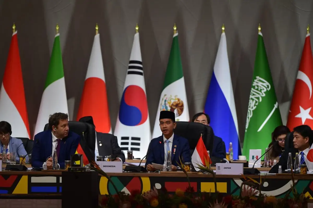 Wakil Presiden (Wapres) RI Gibran Rakabuming di KTT G20 Johannesburg Expo Centre (NASREC), Afrika Selatan, Sabtu 22 November 2025.