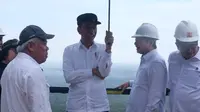 Kunjungan Jokowi ke Ibu Kota Baru, dari Mobil Menteri hingga Sepatu Berlumpur