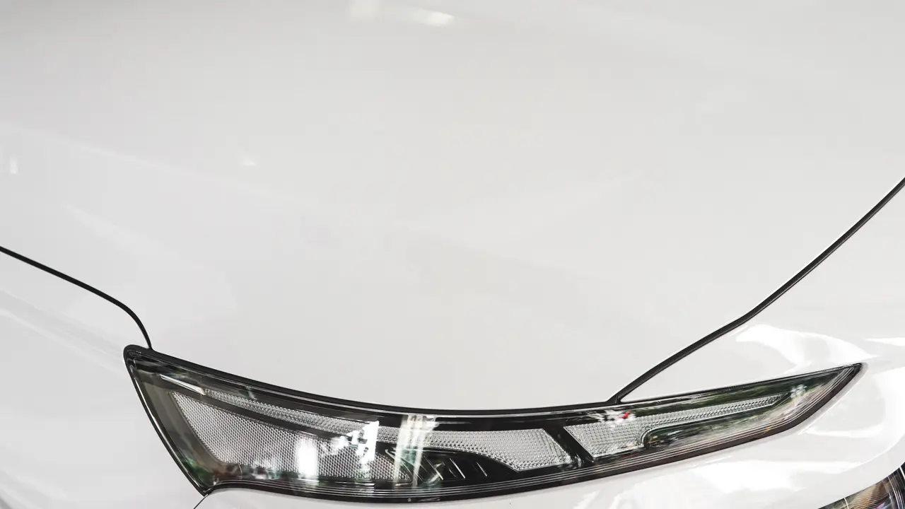 Mobil putih membutuhkan perhatian ekstra agar tampilannya selalu segar (Hyundai)