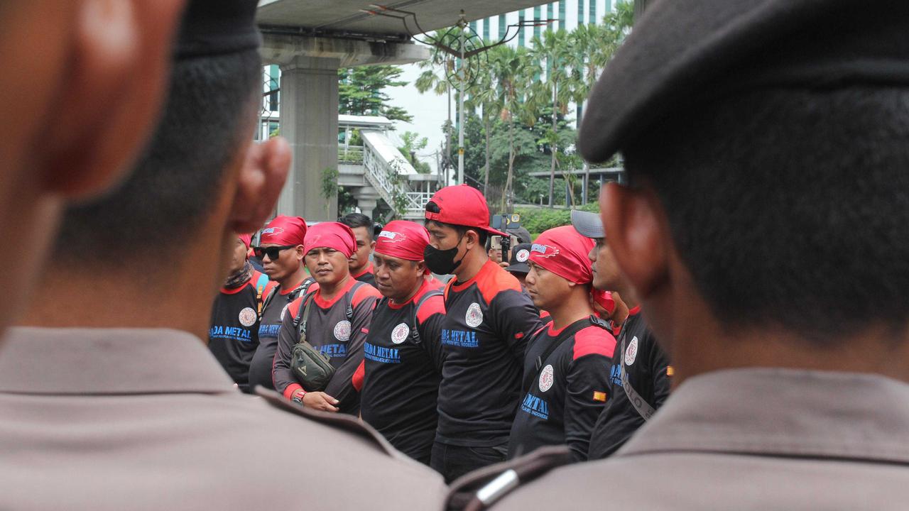 Massa buruh protes aparat Malaysia tembak mati WNI di Kedubes Malaysia