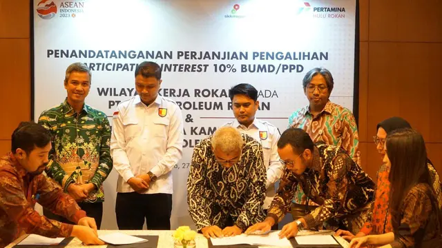 PT Pertamina Hulu Rokan (PHR) dan PT Pertamina Hulu Energi (PHE) Kampar menyerahkan 10% Participating Interest (PI) dari Wilayah Kerja (WK) Rokan dan WK Kampar untuk Provinsi Riau. Foto: Pertamina