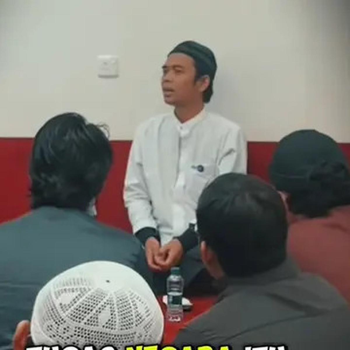 Ustaz Abdul Somad: Tugas Negara Bukan Ngasih Makan Anak, Tapi Memberi Pekerjaan untuk Ayahnya