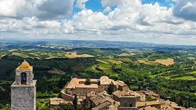 Desa Tuscan Pratariccia (Sumber foto: PxHere.com (Public Domain))