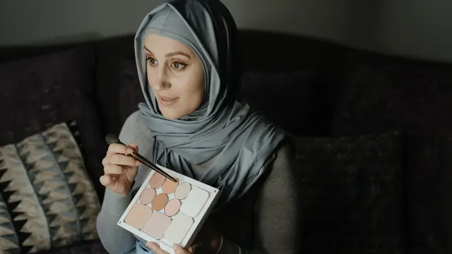 4 Tips Makeup On Point saat Hari Raya Idul Adha 2022 ala MUA Ryan Ogilvy