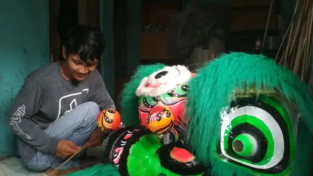 Kisah Tri Perajin Barongsai Asal Cirebon Belajar Dari Pengalaman