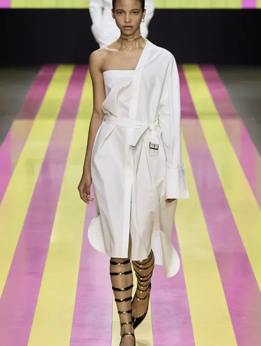 <p>Koleksi ini membantu para perempuan untuk berani jadi diri sendiri. [Foto: Christian Dior.dok]</p>