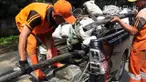 Djarot geram dan berjanji akan mengusut tuntas temuan kulit kabel di gorong-gorong Ibu Kota.