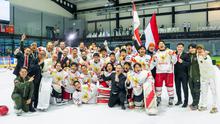 Timnas Hoki Es Indonesia berhasil meraih medali emas SEA Games 2025 setelah mengalahkan Thailand dengan skor 3-2 pada partai final di Thailand International Ice Hockey Arena, Bangkok, Jumat (19/12/2025) malam WIB. (dok. Federasi Hoki Es Indonesia)