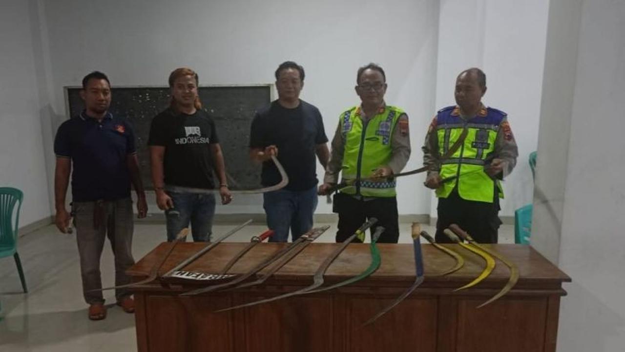 Polisi Kudus Amankan Belasan Remaja Bawa Sajam, Cegah Tawuran di Undaan