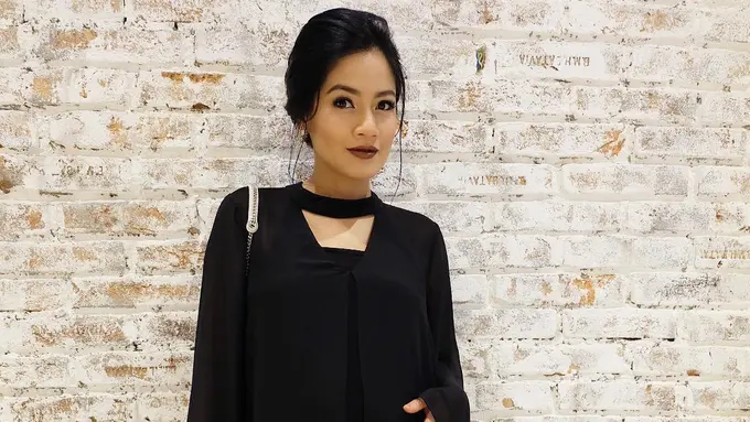 [Bintang] Titi Kamal