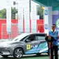 Direktur Utama PLN Darmawan Prasodjo saat meresmikan Hydrogen Refueling Station (HRS) atau stasiun pengisian kendaraan hidrogen pertama di Indonesia yang berlokasi di Senayan, Jakarta pada Rabu (21/2/2024). (Dok PLN)