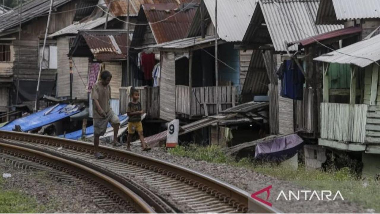 Antam Perkuat Pengentasan Kemiskinan Lewat Safari Ramadhan