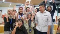 Seskab Teddy Cek Program Magang Nasional di Perusahaan Kosmetik, Temukan Hal Ini