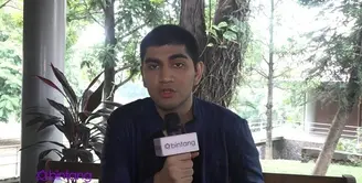 Gandhi Fernando kembali menunjukkan karyanya lewat web series horor berjudul School of The Dead. Menjadi pemain, penulis dan produser, Gandhi akan mengemas cerita dalam web series ini layaknya cerita dalam layar lebar.