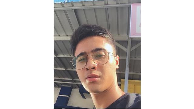 Tak hanya itu, mantan artis cilik ini juga merambah dunia YouTube dan menjadi seorang YouTuber.