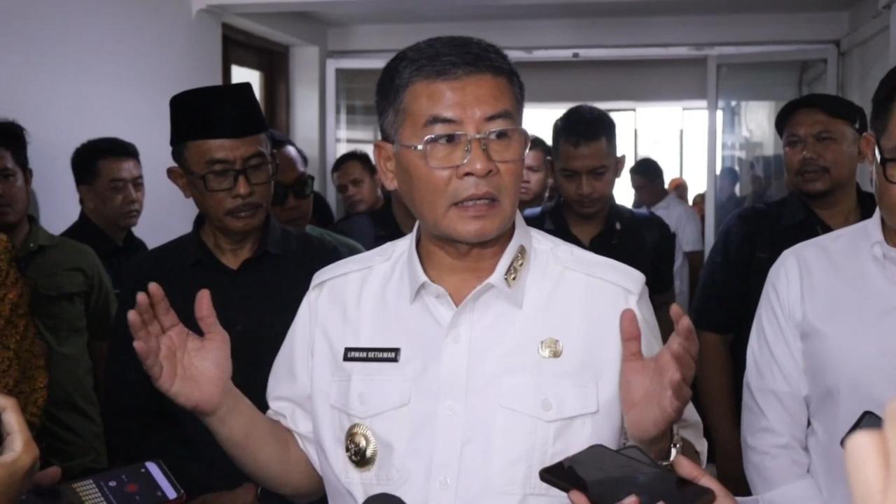Wagub Jabar Imbau Warga Tak Demo ke Jakarta Besok