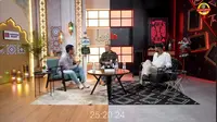 Habib Jafar, Onadio Leonardo, dan Papa Onad berbincang dalam Podcast Login. (Source: Youtube Deddy Corbuzier)