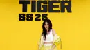Terlihat juga Baifern  Pimchanok di Onitsuka Tiger SS25 Show yang tampil bergaya athleisure yang fun dan playful. [@baifernbah].